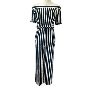 Love Tree Black and White Stripped Women's Romper Small